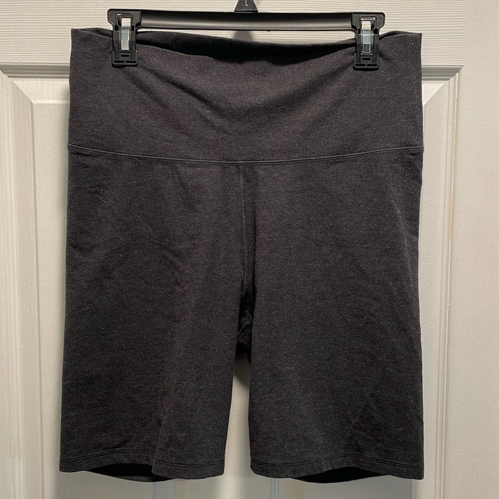 Old Navy dark gray biker shorts